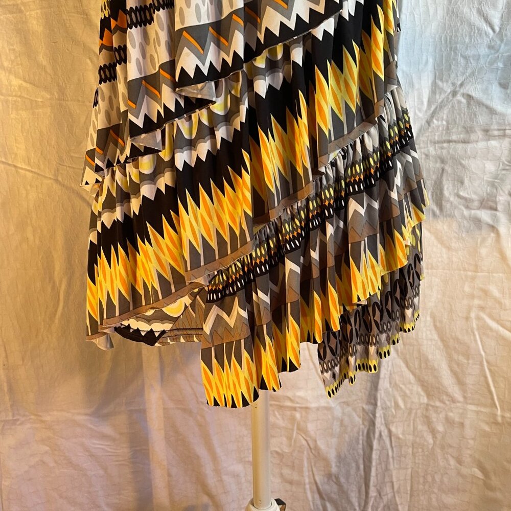 One shoulder layered top size L yellow orange black white from Italy - Picture 4 of 8